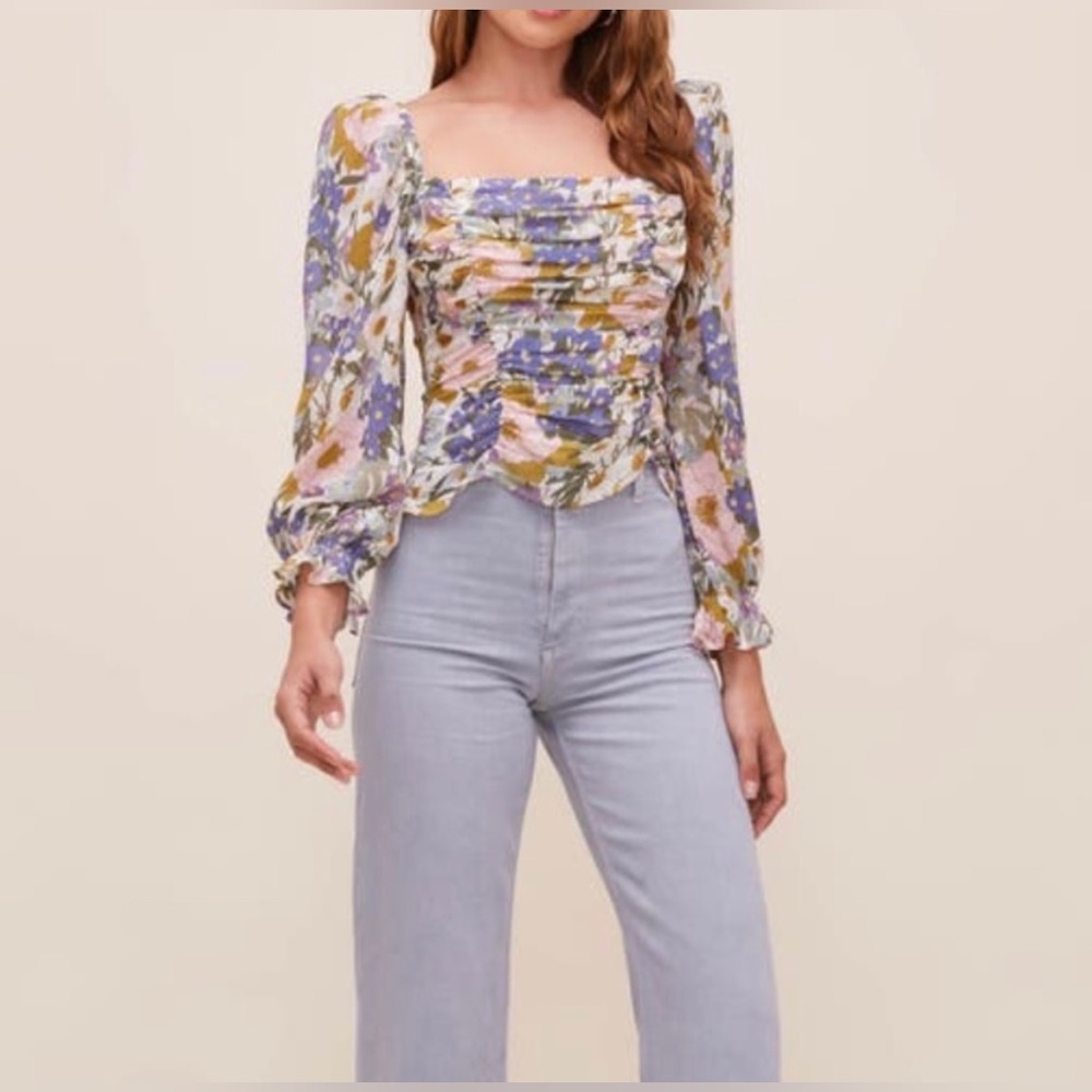 •ASTR The Label Floral Puff Sleeve Top•